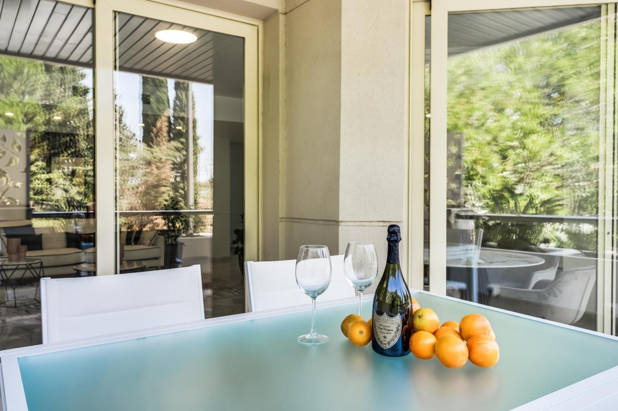 Molo Residences Boutique Apartments & Spa Marbella Exterior photo